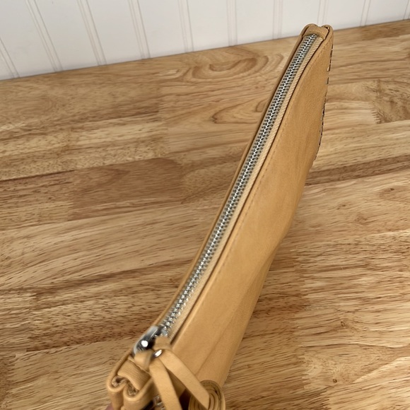 Express envelope clutch - Picture 4 of 12